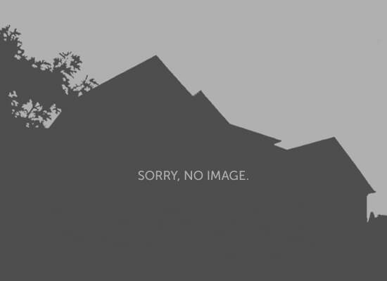 127 Village Drive, St Simons Island